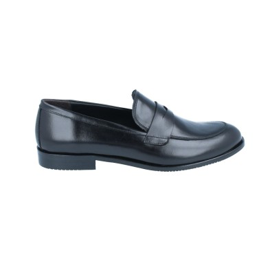 Casual Loafers Shoes for Women by Luis Gonzalo 5135M