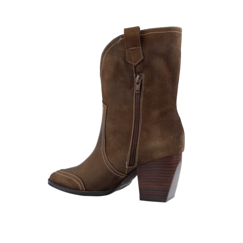 Botas Casual Tejanas o Camperas con Tacon para Mujer de Wonders M-4106