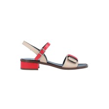 Lässige Sandalen mit Absatz...