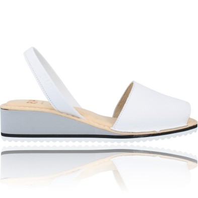 Descubre la nueva colección de zapatos de novia de Jimmy Choo - Modalia.es
