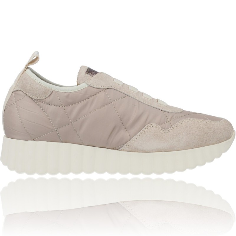 Women&#39;s Casual Sports Shoes with Elastics by Weekend 22027