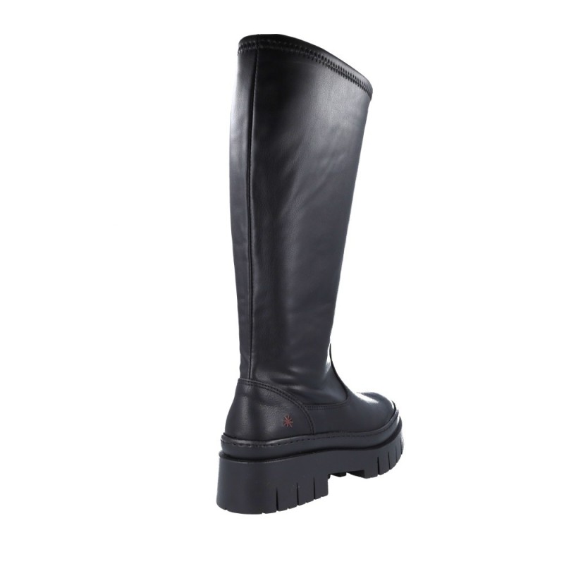The art company 2025 botas