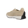 NEW BALANCE 327 HOMBRE