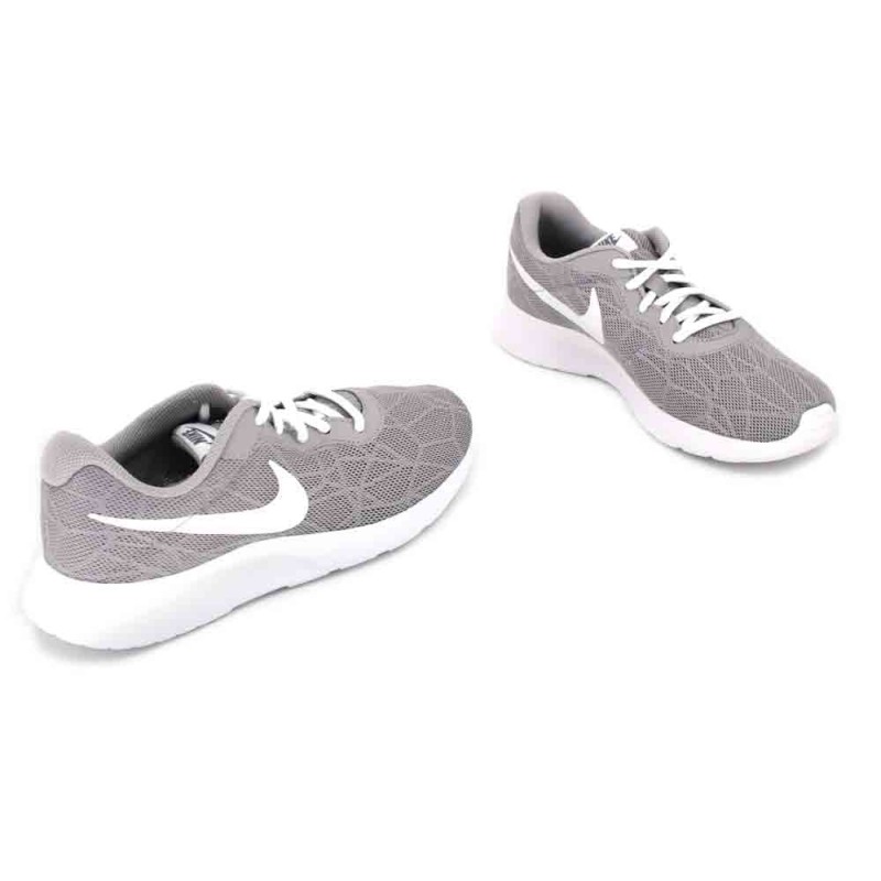 WMNS Nike Tanjun SE 844908