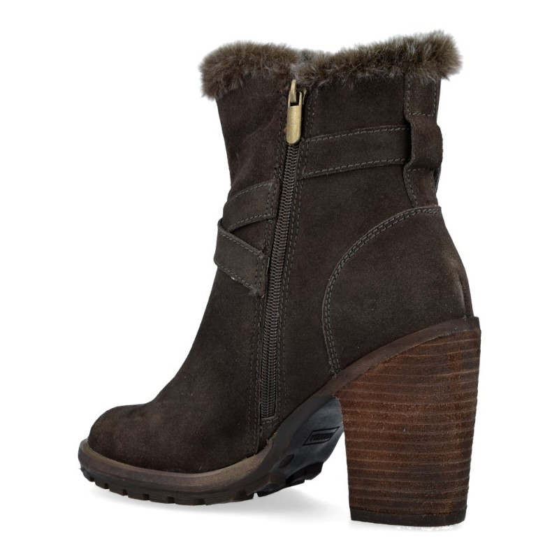 boots carmela
