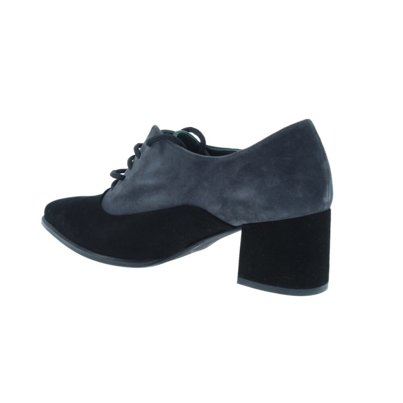Plumers 4932 Women&#39;s Lace-Up Shoes