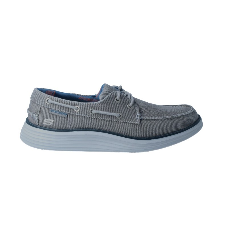 skechers nauticos
